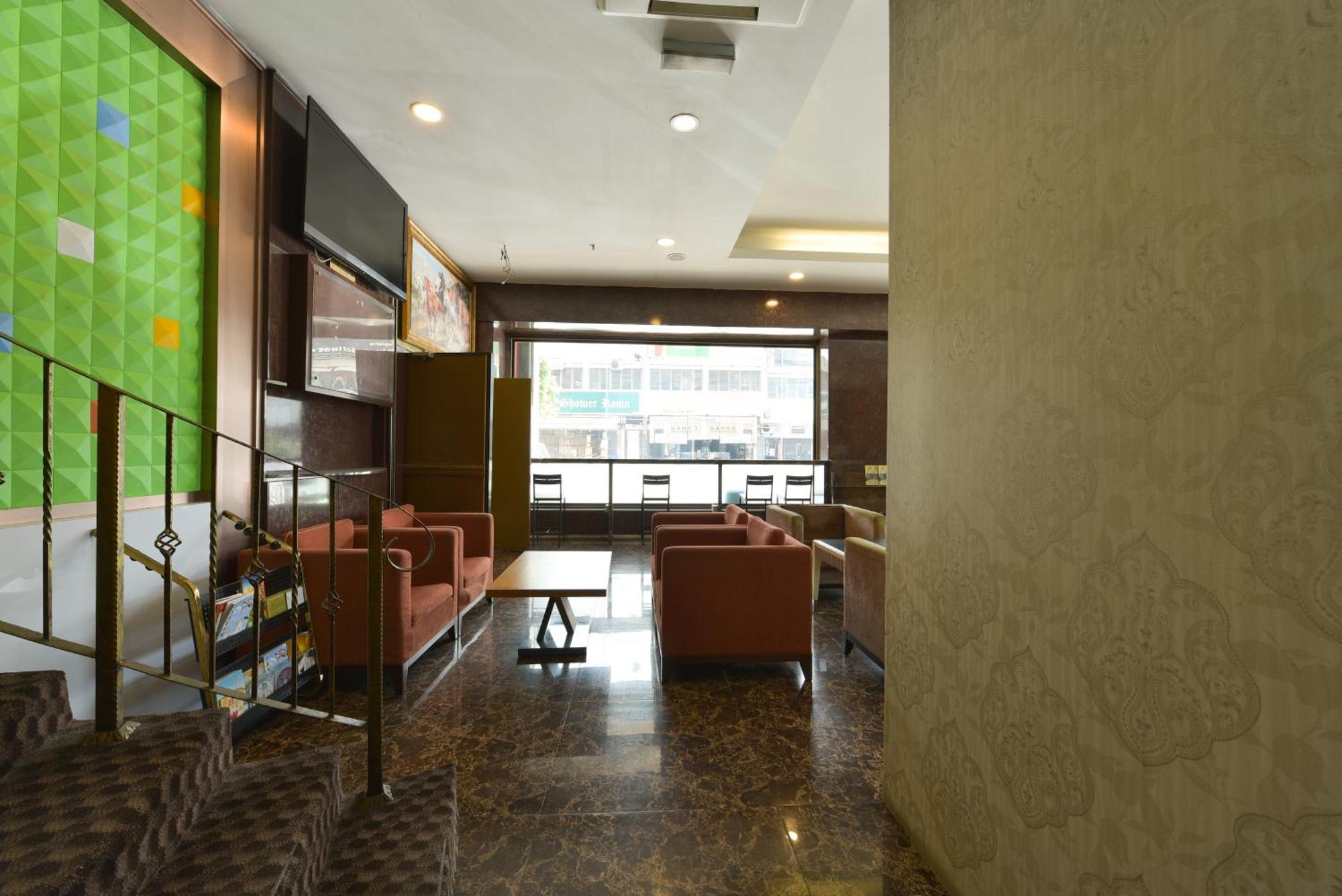 Townhouse Oak Hotel Holmes Johor Jaya Джохор-Бару Екстер'єр фото