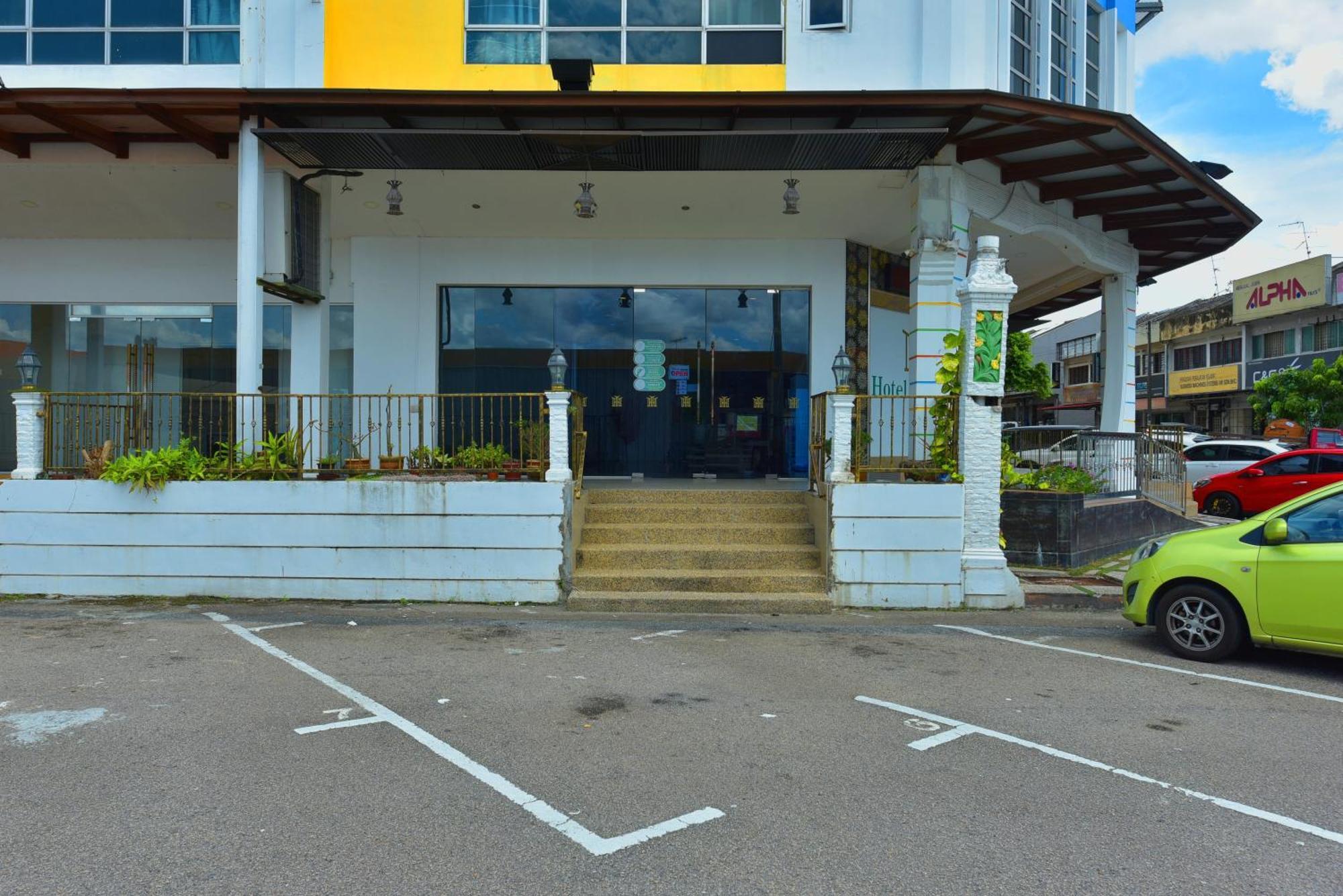 Townhouse Oak Hotel Holmes Johor Jaya Джохор-Бару Екстер'єр фото